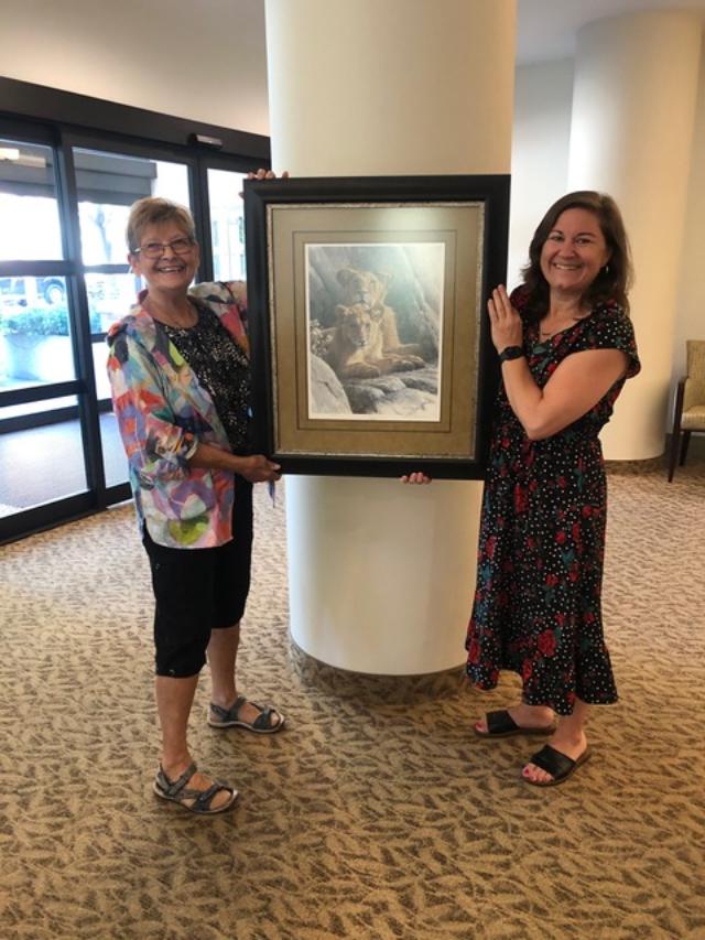 Pauline with the Mulberry Art Walk Prize