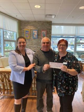 Mulberry Parc cheque presentation
